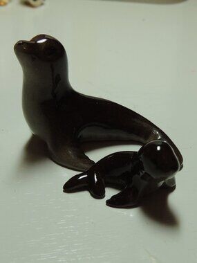 Hagen-Renaker seal set